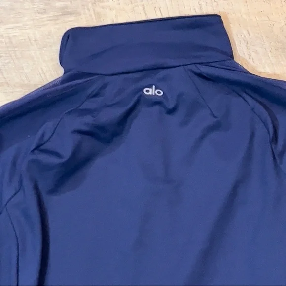 Alo Yoga Women’s Kata Full Zip Mesh Sleeves Jacket Size Large - Picture 8 of 8